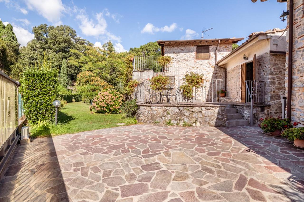 Al Giardino Degli Ulivi Guest House Santa Maria Albiano Exterior foto