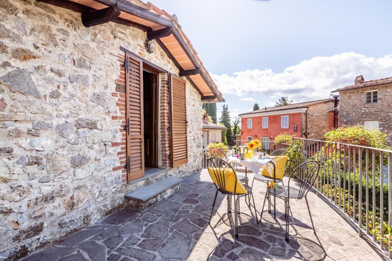Al Giardino Degli Ulivi Guest House Santa Maria Albiano Exterior foto
