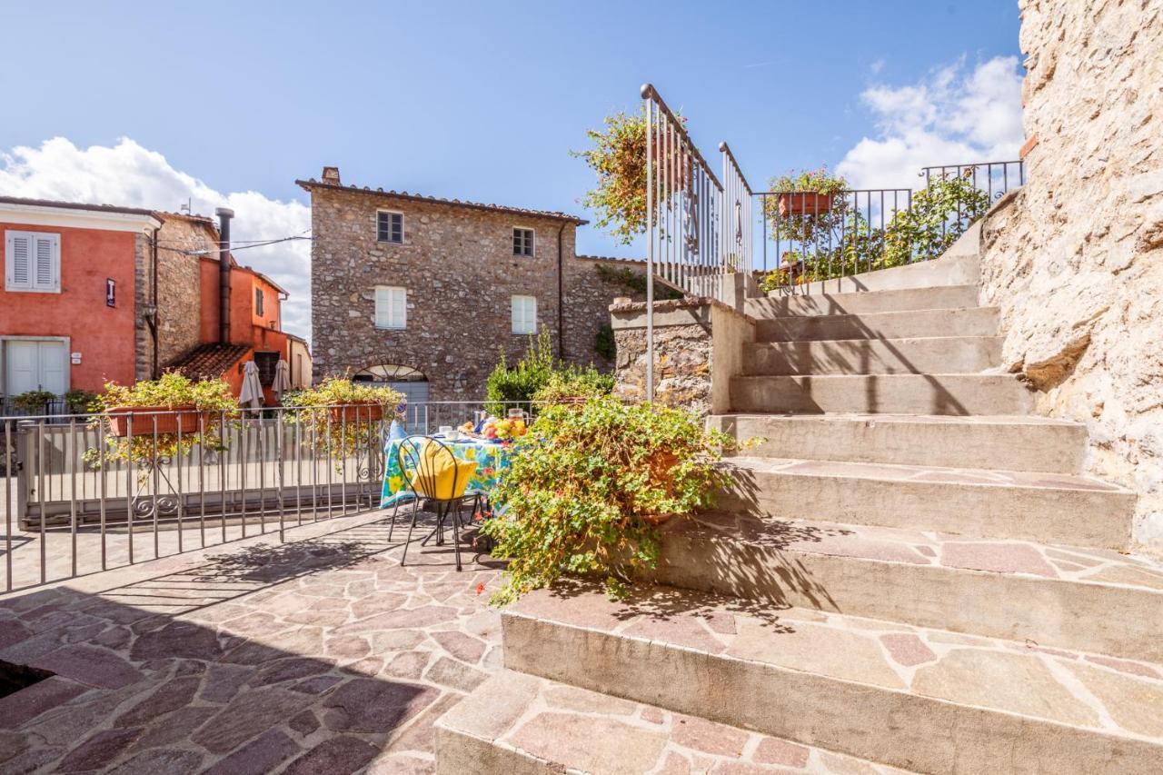 Al Giardino Degli Ulivi Guest House Santa Maria Albiano Exterior foto