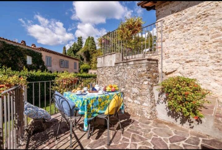 Al Giardino Degli Ulivi Guest House Santa Maria Albiano Exterior foto